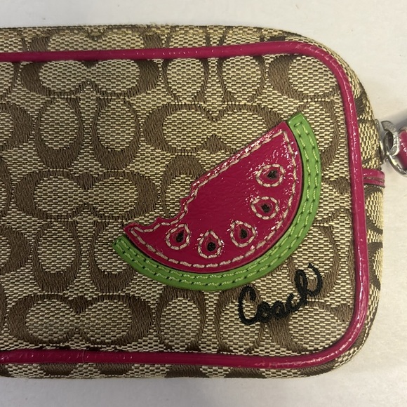 Coach Signature Watermelon Small Wristlet Pouch Rare - Picture 4 of 12